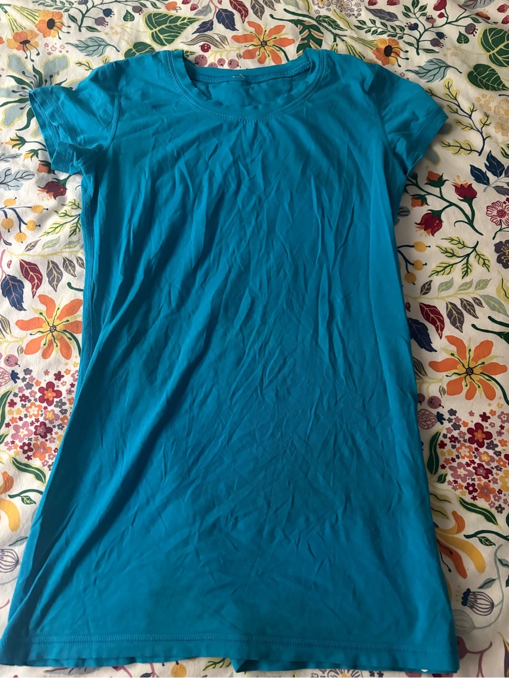 Lululemon teal tee
